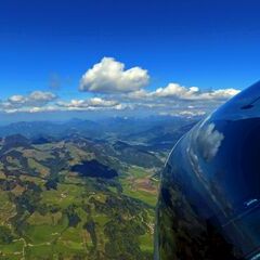 Flugwegposition um 14:08:21: Aufgenommen in der Nähe von Gemeinde Niederndorf, Niederndorf bei Kufstein, Österreich in 2276 Meter